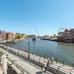 Symfonia Amazing River View By Downtown * グダニスク