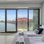 アパート Symfonia Amazing River View By Downtown *